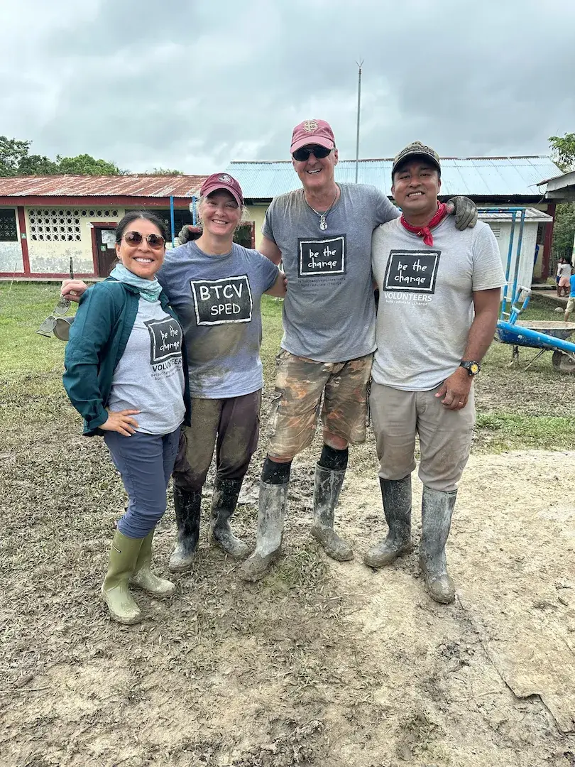 volunteer 2
