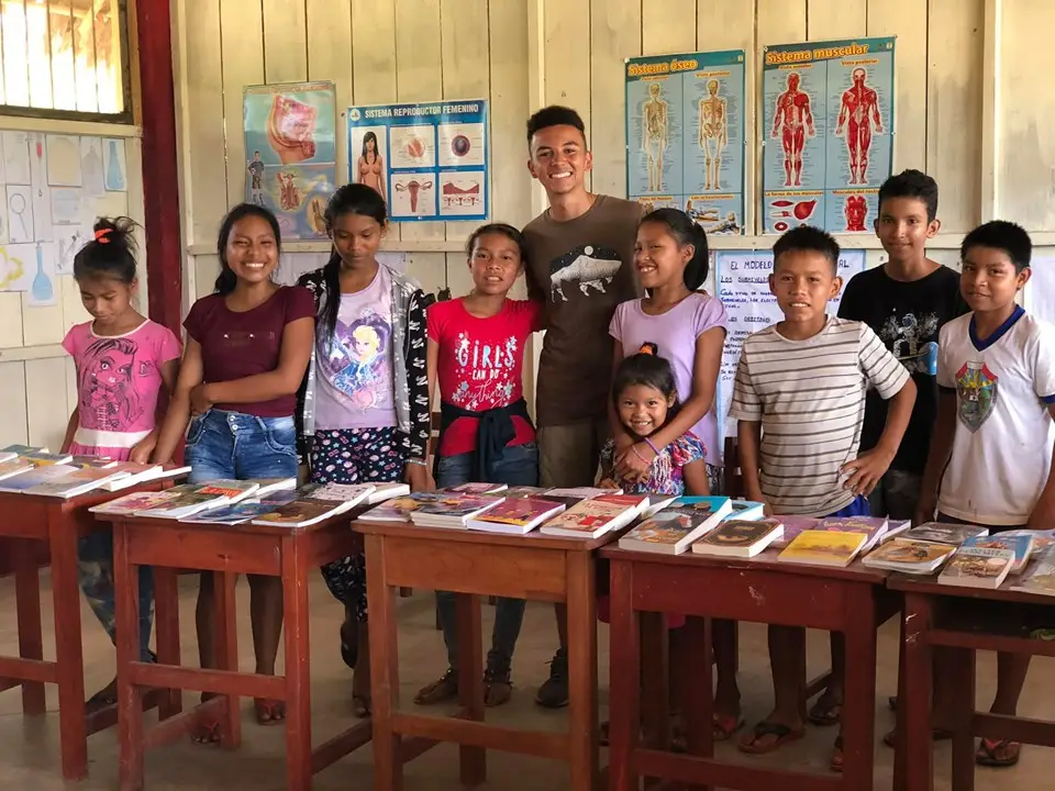 Student volunteers 3