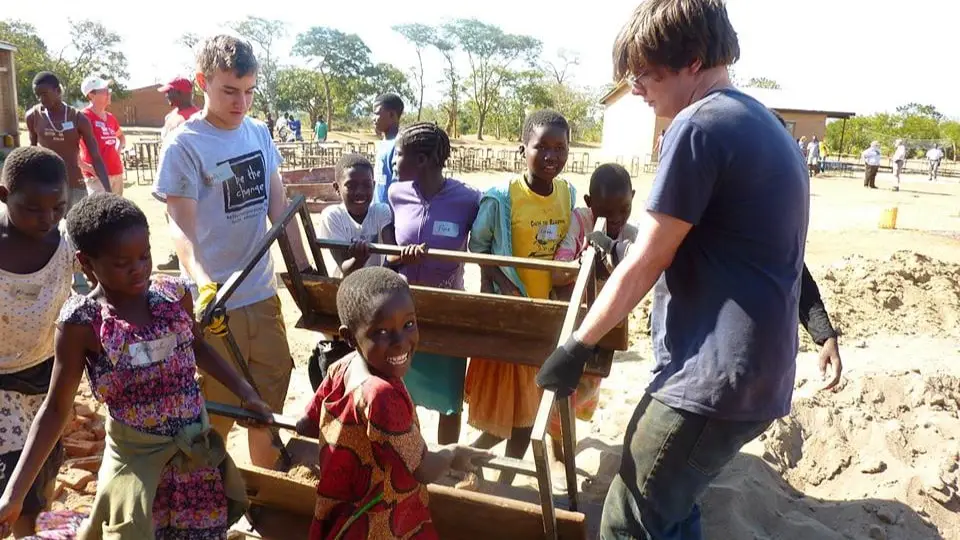 Student volunteers 8