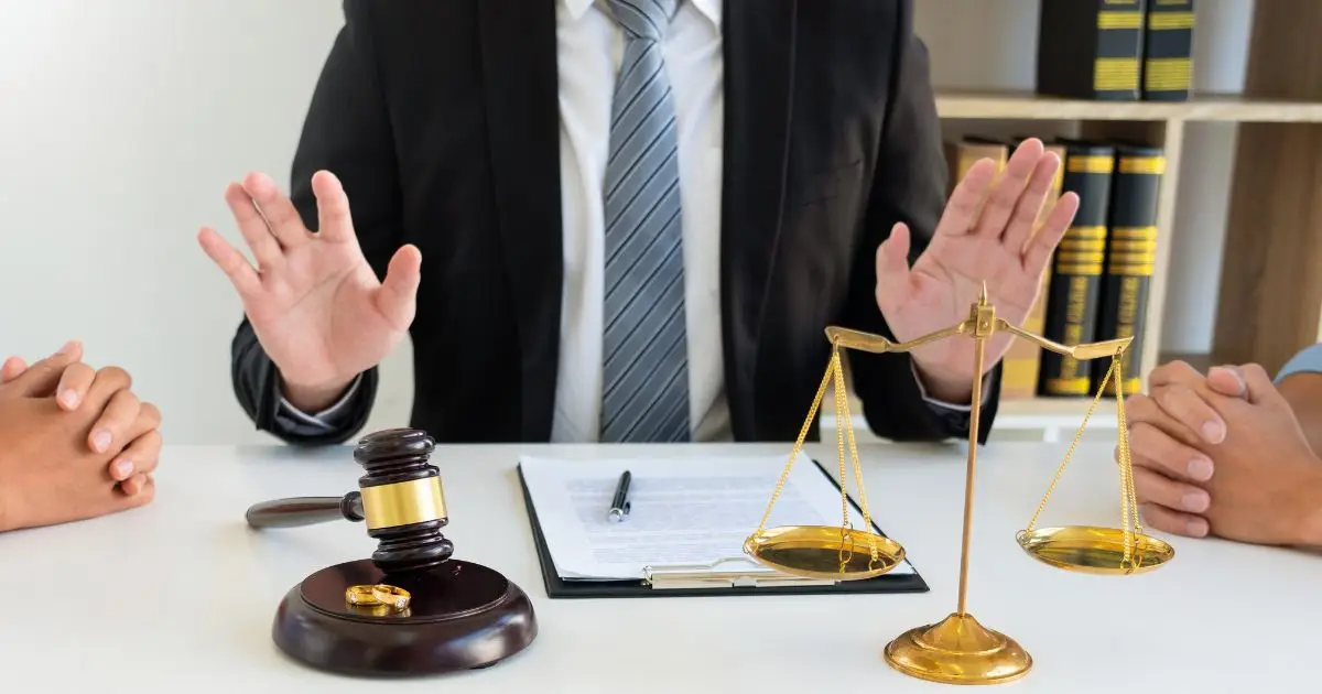 divorce mediation meeting