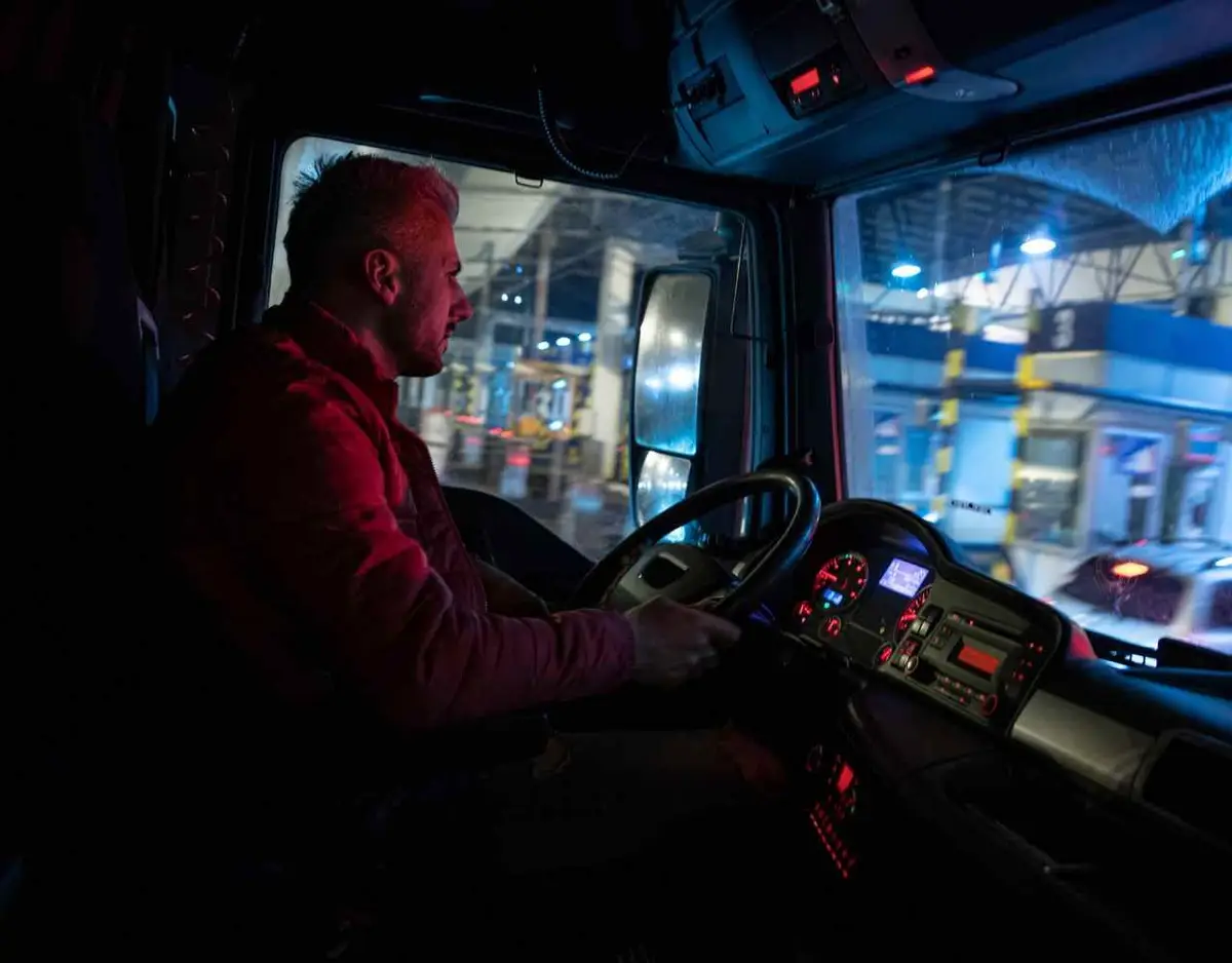 How Violating Hours of Service Rules Can Affect Your CDL