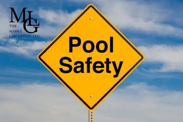 Apartment-Complexes-Liable-for-Drowning-Victims-4.jpg